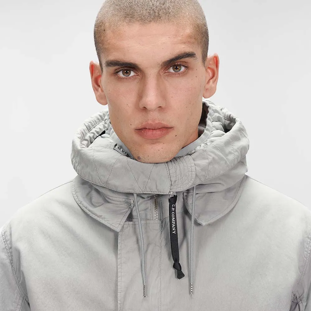 Sure, here is an optimized and descriptive version of the product title:

50 Fili Weather-Resistant Plated Parka with Insulated Lining