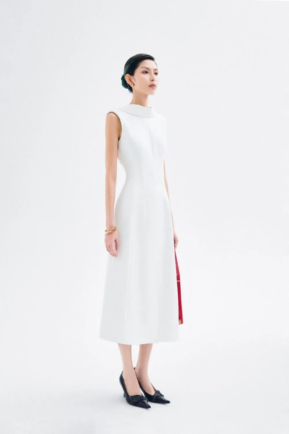 Abigail A-line Sleeveless Crepe Midi Dress
