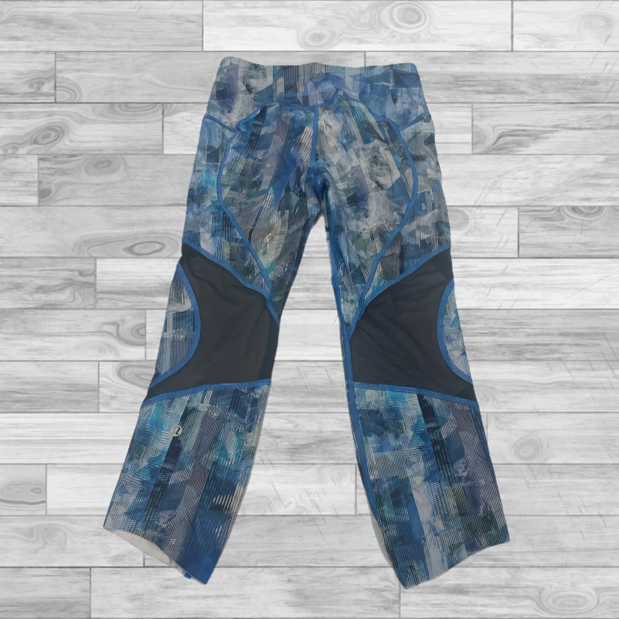 Athletic Leggings Capris By Lululemon  Size: 4
