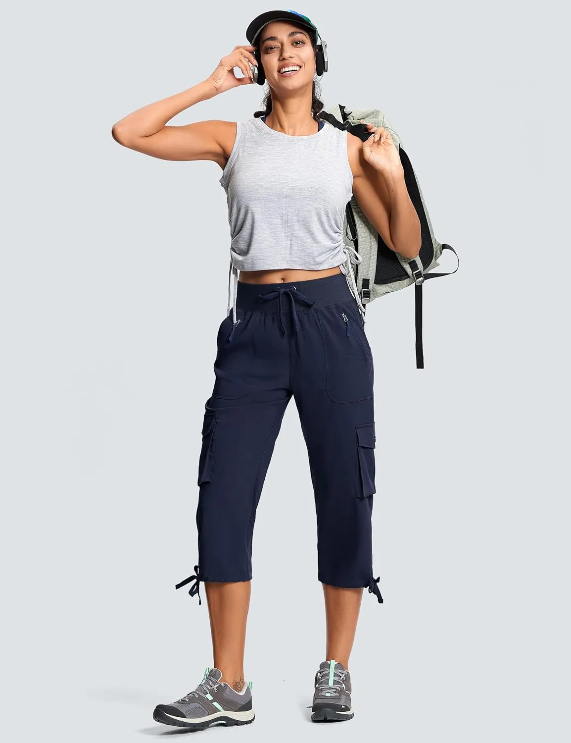 Capri Pants for Women Breathable UPF 50  Womens Cargo Capris for Summer with 8 Pockets for Hiking Travel Casual