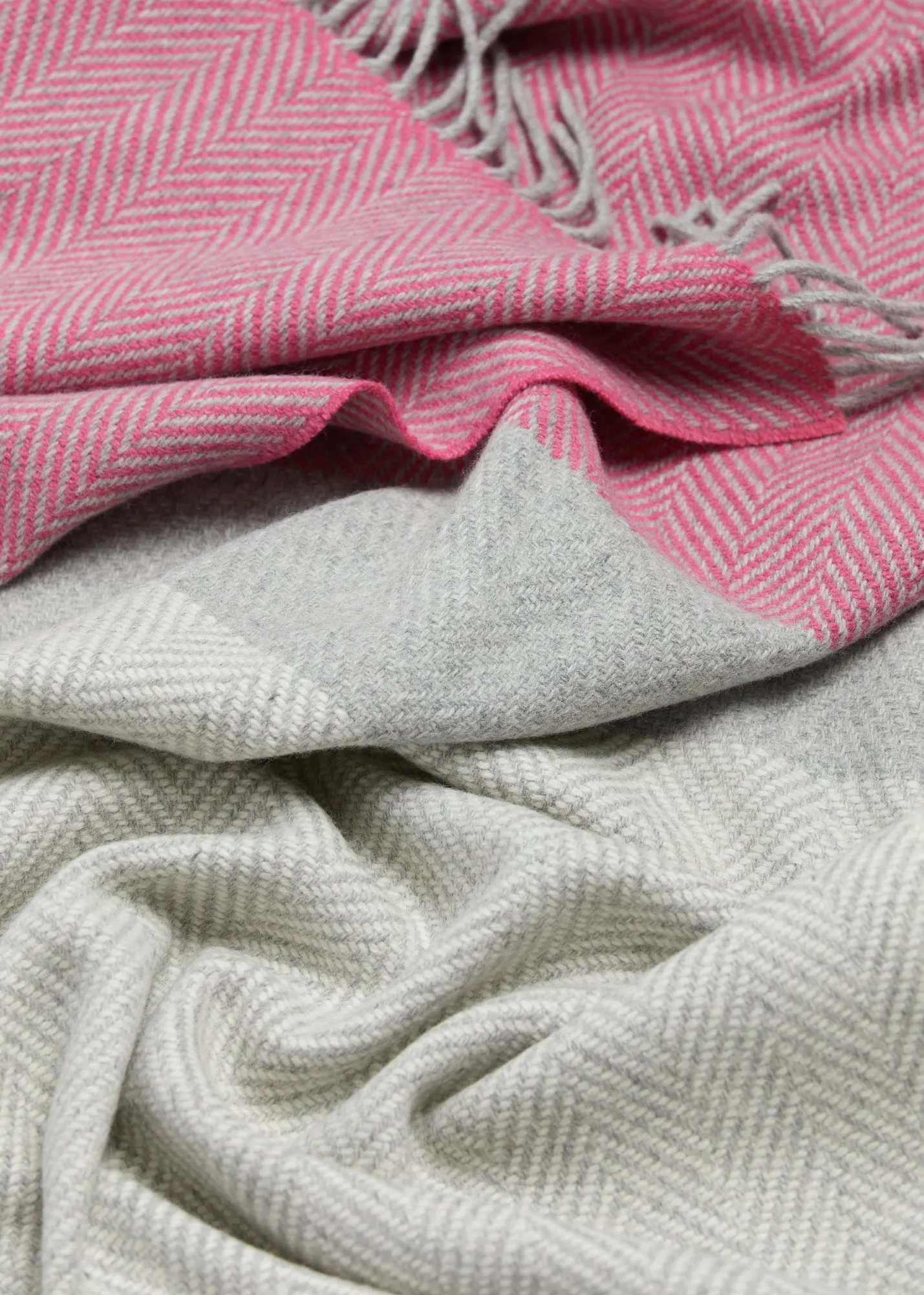 Foxford Lily Cashmere and Lambswool Throw