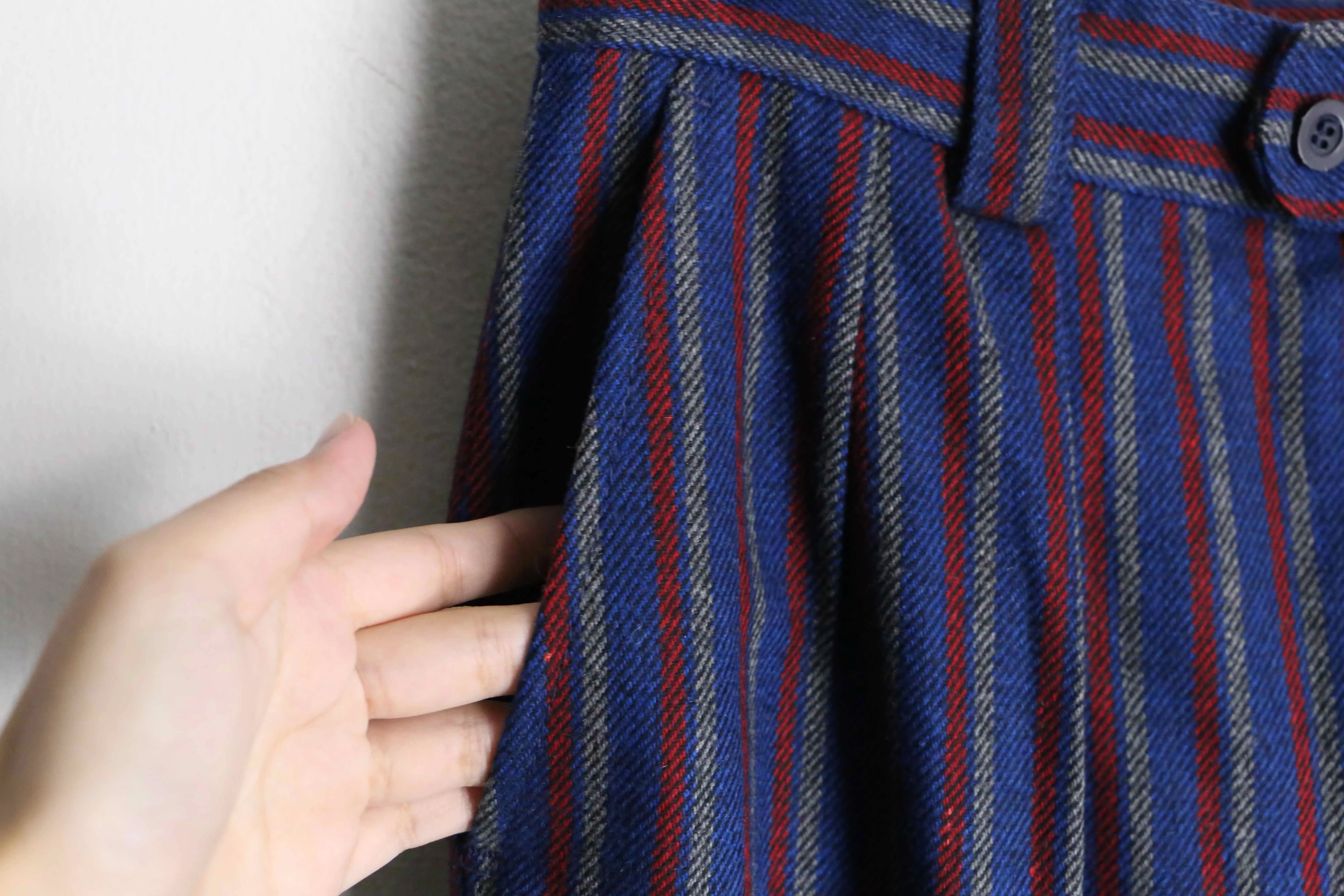 multi color stripe 2tuck slacks