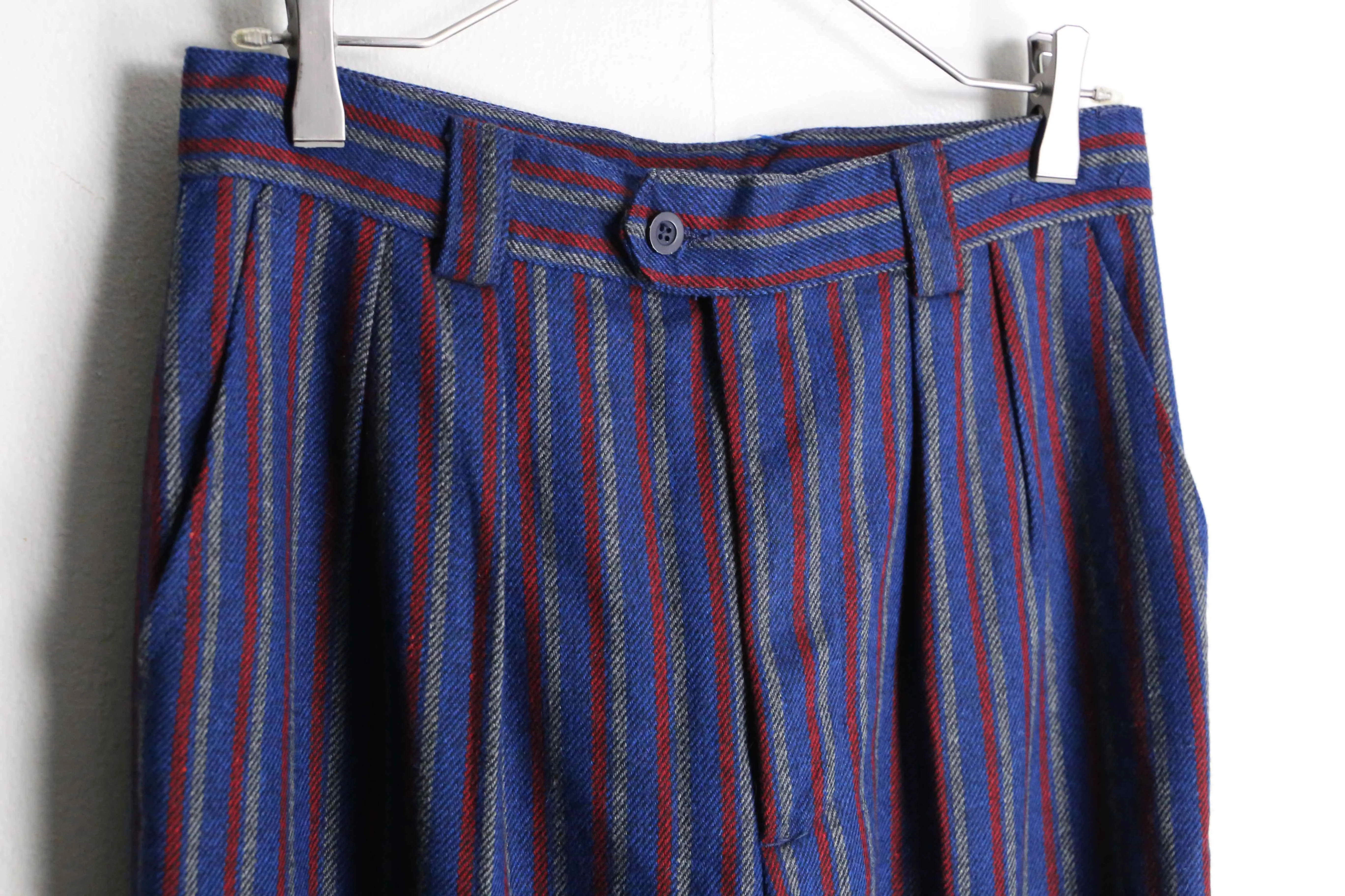 multi color stripe 2tuck slacks