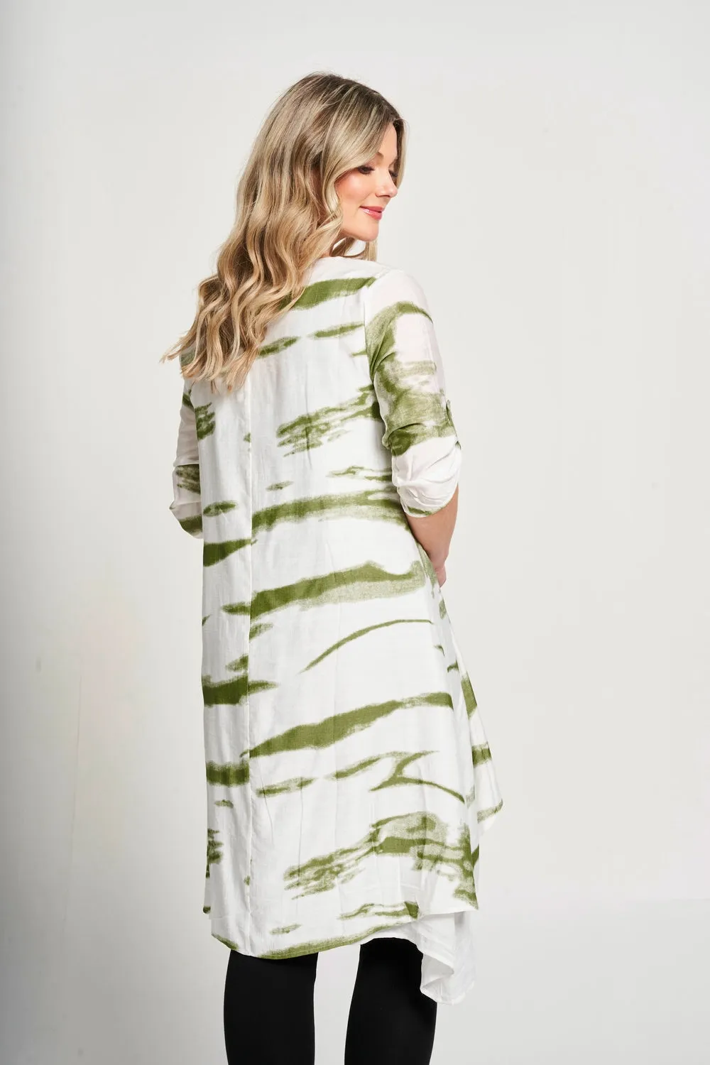 Saloos A-line Silhouette Dress with Necklace