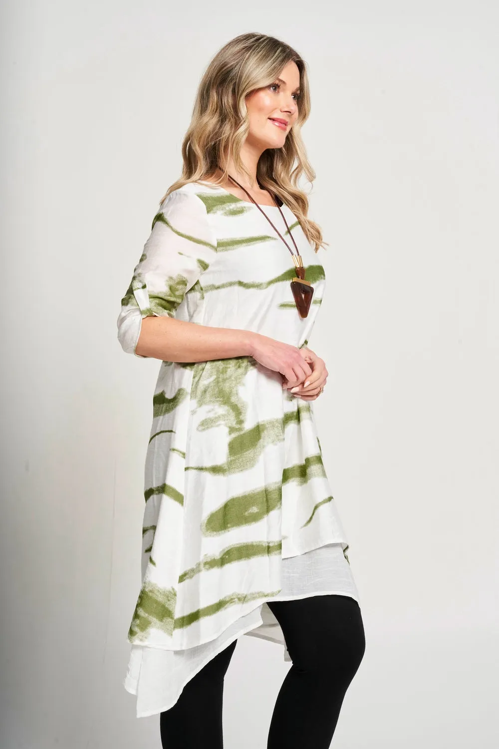 Saloos A-line Silhouette Dress with Necklace