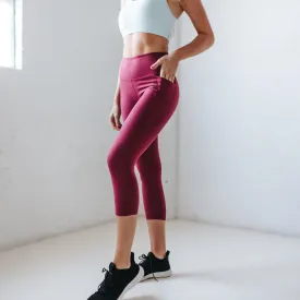 Shakti 7/8 Capris - Merlot