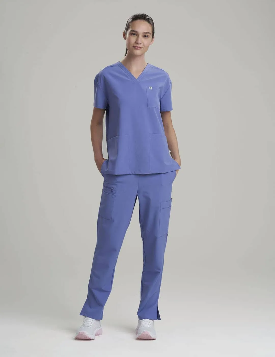 Womens 3-Pocket V-Neck Scrub Top