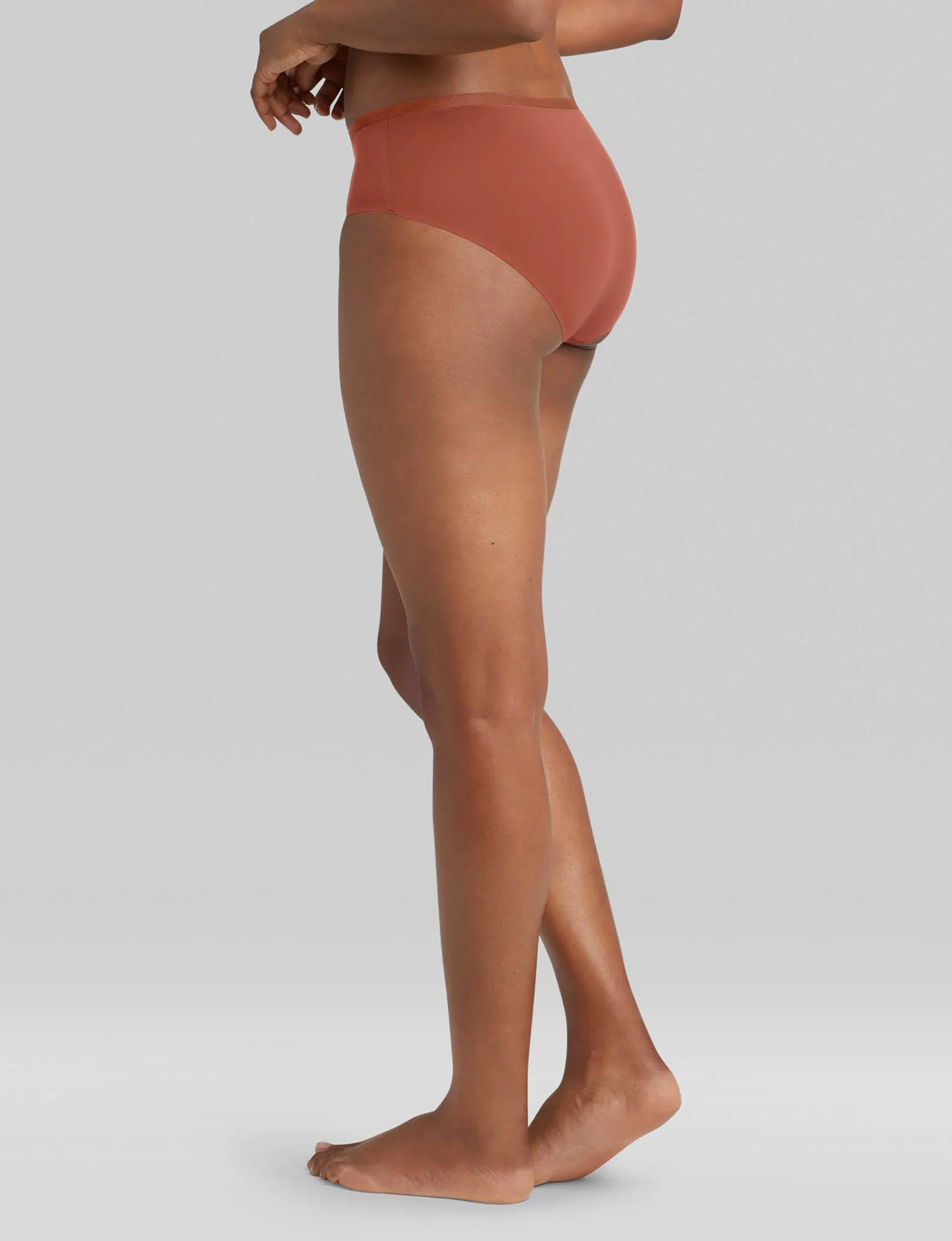 Women's Air Brief